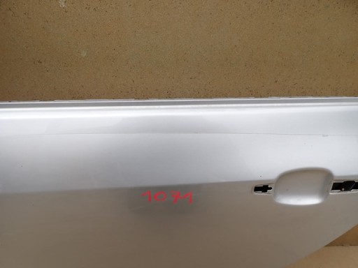 VRATA LIJEVA ZADNJA STRANA ZADNJI OPEL INSIGNIA HATCHBACK (OBIČNI) LIMUZINA 07- VRATA LIJEVA ZADNJA STRANA ZADNJI OPEL INSIGNIA HATCHBACK (OBIČNI) LIMUZINA 07-