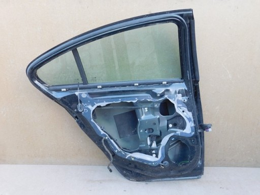 VRATA LIJEVA ZADNJA STRANA ZADNJI OPEL INSIGNIA LIMUZINA / SEDAN 07- VRATA LIJEVA ZADNJA STRANA ZADNJI OPEL INSIGNIA LIMUZINA / SEDAN 07-