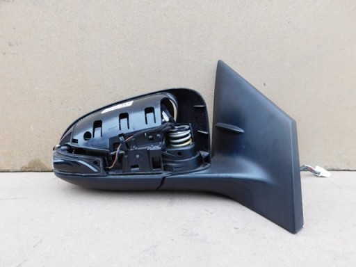 RETROVIZOR DESNA TOYOTA AURIS II 12- 7PIN