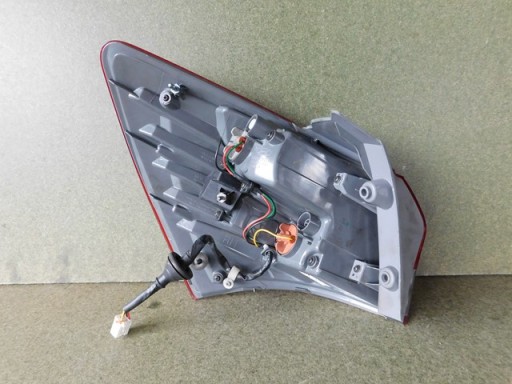 LAMPA FAR DESNA STRANA ZADNJA ZADNJI HYUNDAI IX20