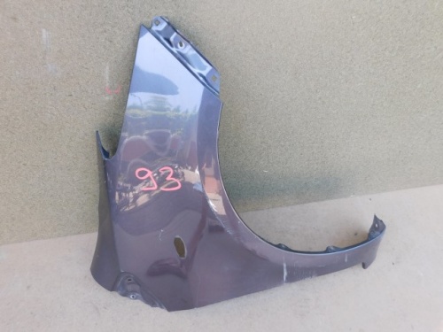BLATOBRAN DESNA STRANA PREDNJA TOYOTA YARIS 2 II 05-