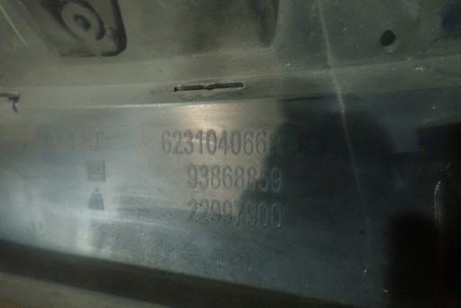 MASKA GRIL OPEL VIVARO B 14-