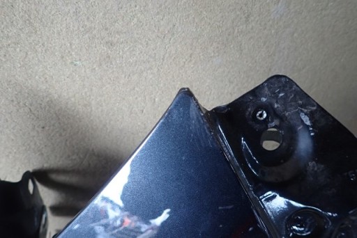 BLATOBRAN DESNA STRANA PREDNJA DACIA LOGAN II SANDERO