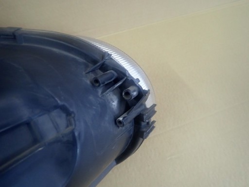 LAMPA FAR LIJEVA STRANA BI XENON SKODA YETI 5L 2009- LAMPA FAR LIJEVA STRANA BI XENON SKODA YETI 5L 2009-