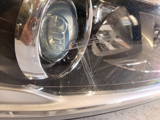 LAMPA FAR DESNA STRANA VOLVO S60 V60 I XENON REDIZAJN 2013-