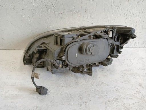 LAMPA FAR DESNA STRANA VOLVO S60 V60 I XENON REDIZAJN 2013-