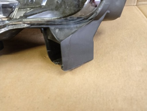 LAMPA FAR LIJEVA STRANA TOYOTA PROACE CITY VERSO 2018-