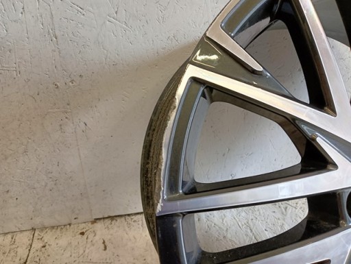 ALUMINIJSKA FELGA LEXUS NX RX 20X7,5 ET35 5X114,3