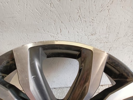 ALUMINIJSKA FELGA LEXUS RX GS IS 20X8 ET30 5X114,3