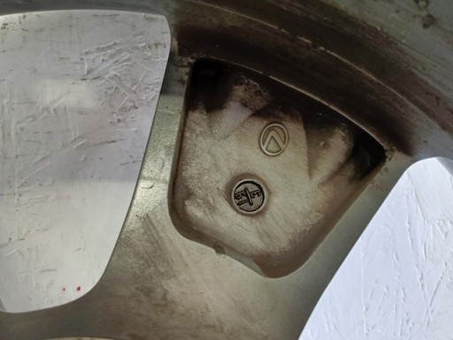 ALUMINIJSKA FELGA LEXUS UX 18X7 ET45 5X114,3