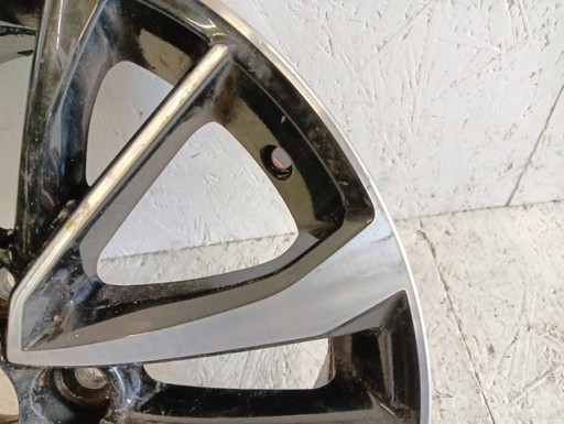 ALUMINIJSKA FELGA TOYOTA AURIS II AVENSIS 17X7 ET45 5X114,3