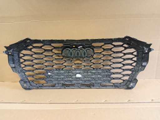 MASKA GRIL AUDI Q3 II 83F853651 S LINE 2018-