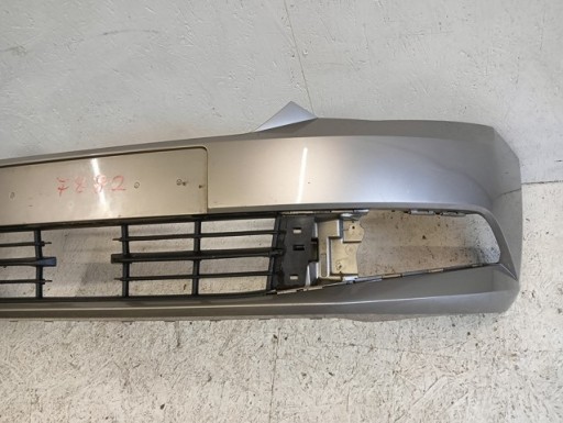 BRANIK PREDNJA STRANA SKODA FABIA III 3 6V 14-18 BRANIK PREDNJA STRANA SKODA FABIA III 3 6V 14-18