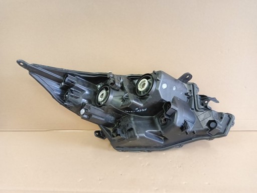 LAMPA FAR LIJEVA STRANA TOYOTA AYGO X 2022-