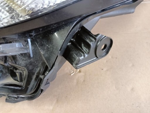 LAMPA FAR LIJEVA STRANA TOYOTA AYGO X 2022-