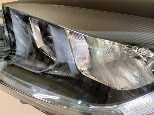 LAMPA FAR LIJEVA STRANA TOYOTA AYGO X 2022-