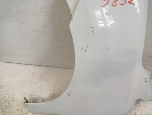 BLATOBRAN LIJEVA STRANA PREDNJA HYUNDAI IX35 IX-35 2010-