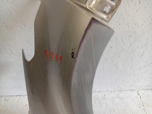 BLATOBRAN DESNA STRANA PREDNJA TOYOTA YARIS 4 IV 2020-