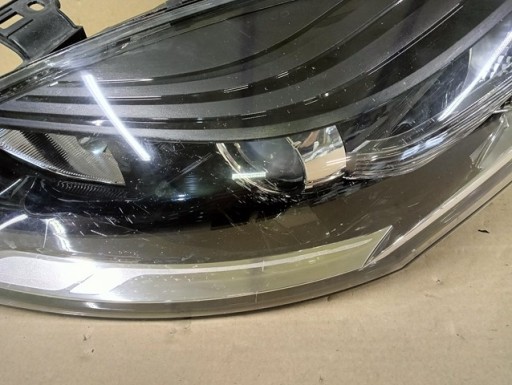 LAMPA FAR LIJEVA STRANA RENAULT MEGANE 3 III REDIZAJN 2013-