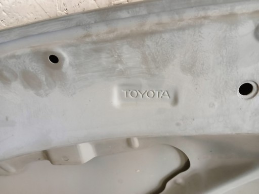 HAUBA POKLOPAC MOTORA TOYOTA AVENSIS T25 2003-2009R