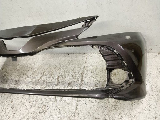 BRANIK PREDNJA STRANA TOYOTA CAMRY 8 VIII 2017-