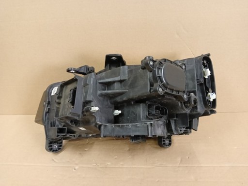 LAMPA FAR DESNA STRANA FULL LED AUDI Q2 81A941034 2016-2020R