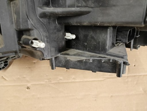 LAMPA FAR DESNA STRANA FULL LED AUDI Q2 81A941034 2016-2020R