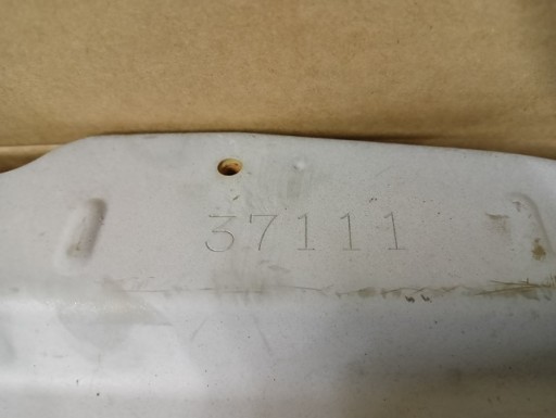 VEZNI LIM PREDNJA STRANA GORNJI LEXUS RX 4 IV 2015-