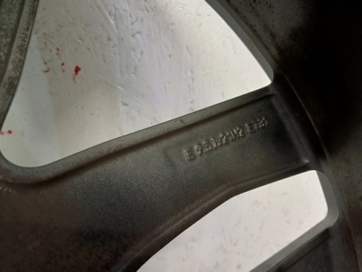 ALUMINIJSKA FELGA AUDI Q7 SQ7 4M0601025A 21X9,5 ET31