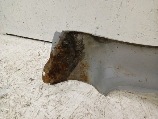 BLATOBRAN DESNA STRANA PREDNJA CITROEN C1 PEUGEOT 107 05-