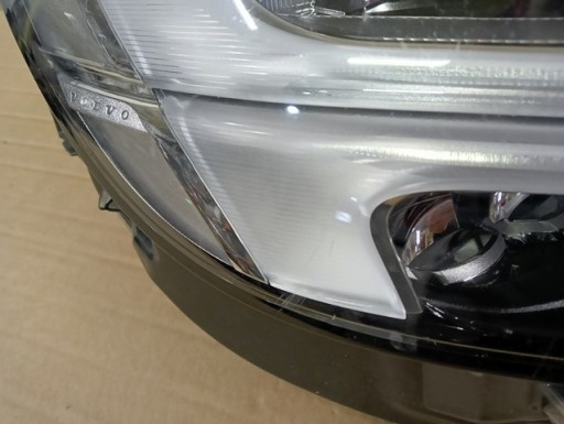 LAMPA FAR DESNA STRANA FULL LED VOLVO S90 V90 II 16- LAMPA FAR DESNA STRANA FULL LED VOLVO S90 V90 II 16-
