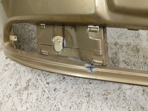 BRANIK PREDNJA STRANA VOLVO S40 V40 REDIZAJN 2008-2012R