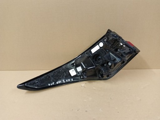 LAMPA FAR DESNA STRANA ZADNJA ZADNJI LEXUS NX II 2 LED 21-