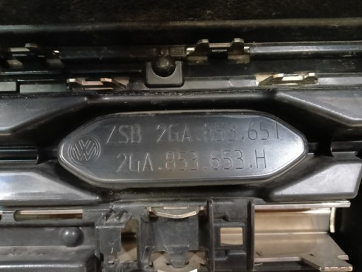 MASKA GRIL VW T ROC 2GA R LINE REDIZAJN 2021- MASKA GRIL VW T ROC 2GA R LINE REDIZAJN 2021-