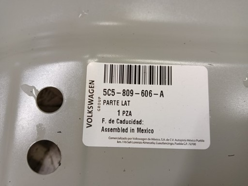 PRAG DESNA STRANA GOLI OPLATA VW BEETLE 5C5 11-19