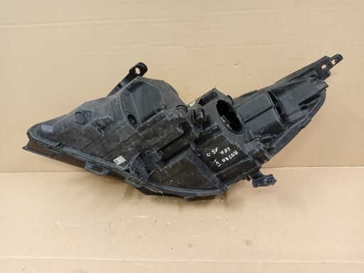 LAMPA FAR DESNA STRANA OPEL ASTRA K 5 V LED 15- LAMPA FAR DESNA STRANA OPEL ASTRA K 5 V LED 15-