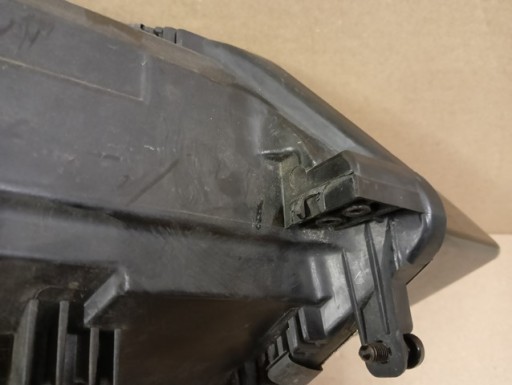 LAMPA FAR LIJEVA STRANA VW TOURAN II 5TA 15- LAMPA FAR LIJEVA STRANA VW TOURAN II 5TA 15-
