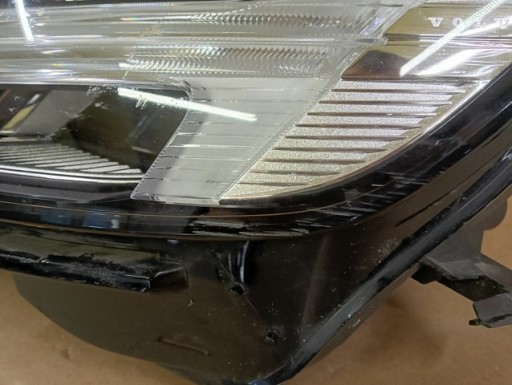 LAMPA FAR LIJEVA STRANA FULL LED VOLVO S60 V60 II 18-