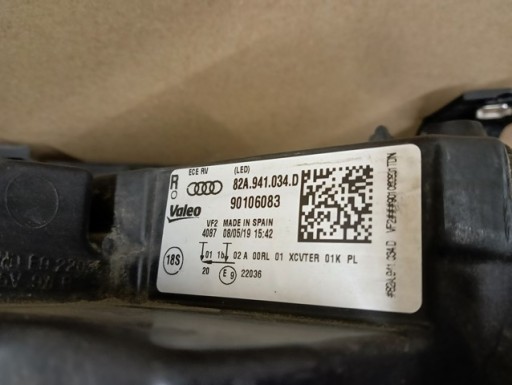 LAMPA FAR DESNA STRANA AUDI A1 II 82A FULL LED 2018-