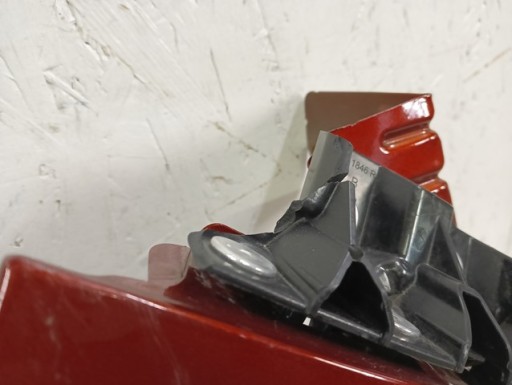 BLATOBRAN DESNA STRANA PREDNJA DACIA SANDERO 3 III JOGGER 2021-