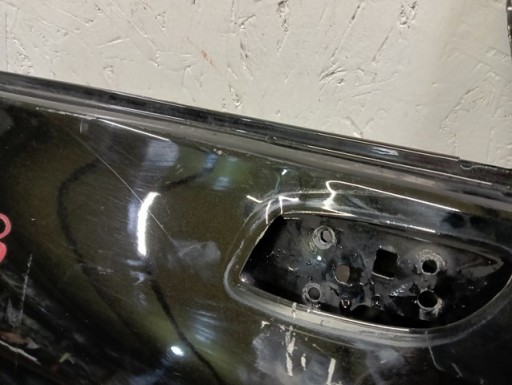 VRATA DESNA  PREDNJA STRANA MERCEDES BENZ W118 118 CLA