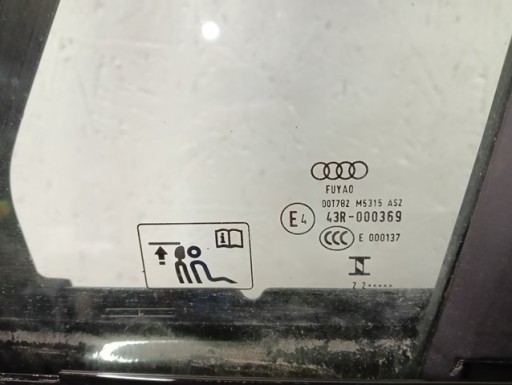 VRATA DESNA  ZADNJA STRANA ZADNJI AUDI Q2 81A 16-