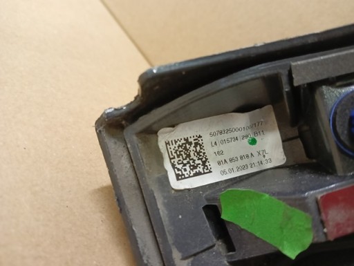 LAJSNA NA BLATOBRAN DESNA STRANA ZADNJI AUDI Q2 81A 81A853818A 16-