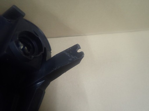 LAMPA FAR DESNA STRANA ALFA ROMEO MITO 2008-2018R