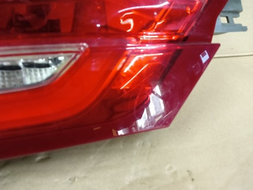 LAMPA FAR LIJEVA STRANA ZADNJA  ZADNJI LED FORD MONDEO MK5 V KARAVAN REDIZAJN 19-