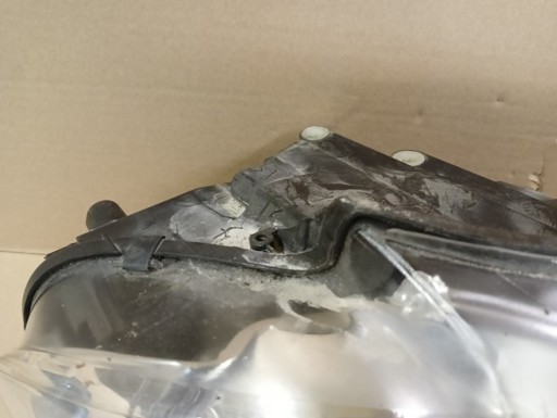 LAMPA FAR DESNA STRANA VW TOURAN I 1 1T REDIZAJN 07-10R LAMPA FAR DESNA STRANA VW TOURAN I 1 1T REDIZAJN 07-10R