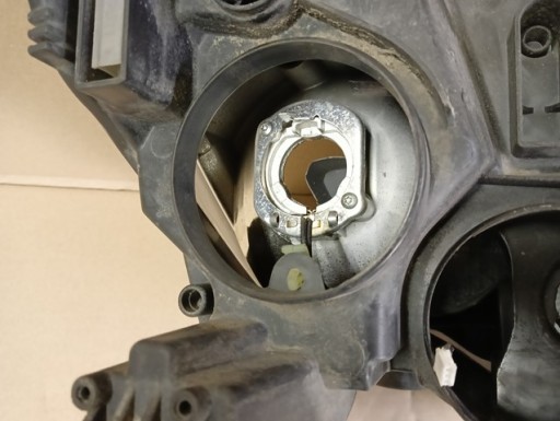 LAMPA FAR LIJEVA STRANA SEAT TOLEDO IV 4 12-