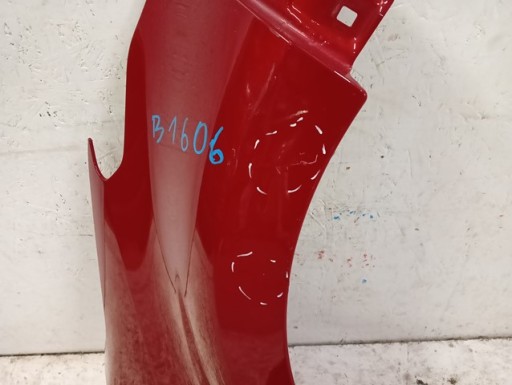 BLATOBRAN DESNA STRANA PREDNJA TOYOTA YARIS IV 4 20-