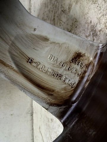 ALUMINIJSKA FELGA AUDI Q2 II 81A 18X7J ET40 5X112