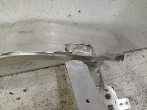 GREDA ISPOD BRANIK PREDNJA STRANA AUDI Q3 II 2 83A 18-